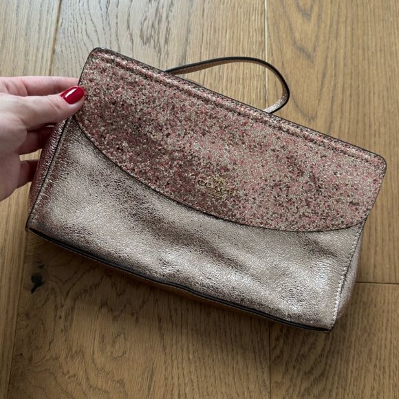 Coach Rose Gold Glitter Metallic Clutch F37563 - EUC - Picture 2 of 8